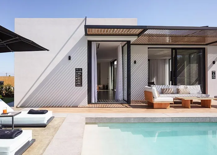 Physis Villas - Metal & Wood