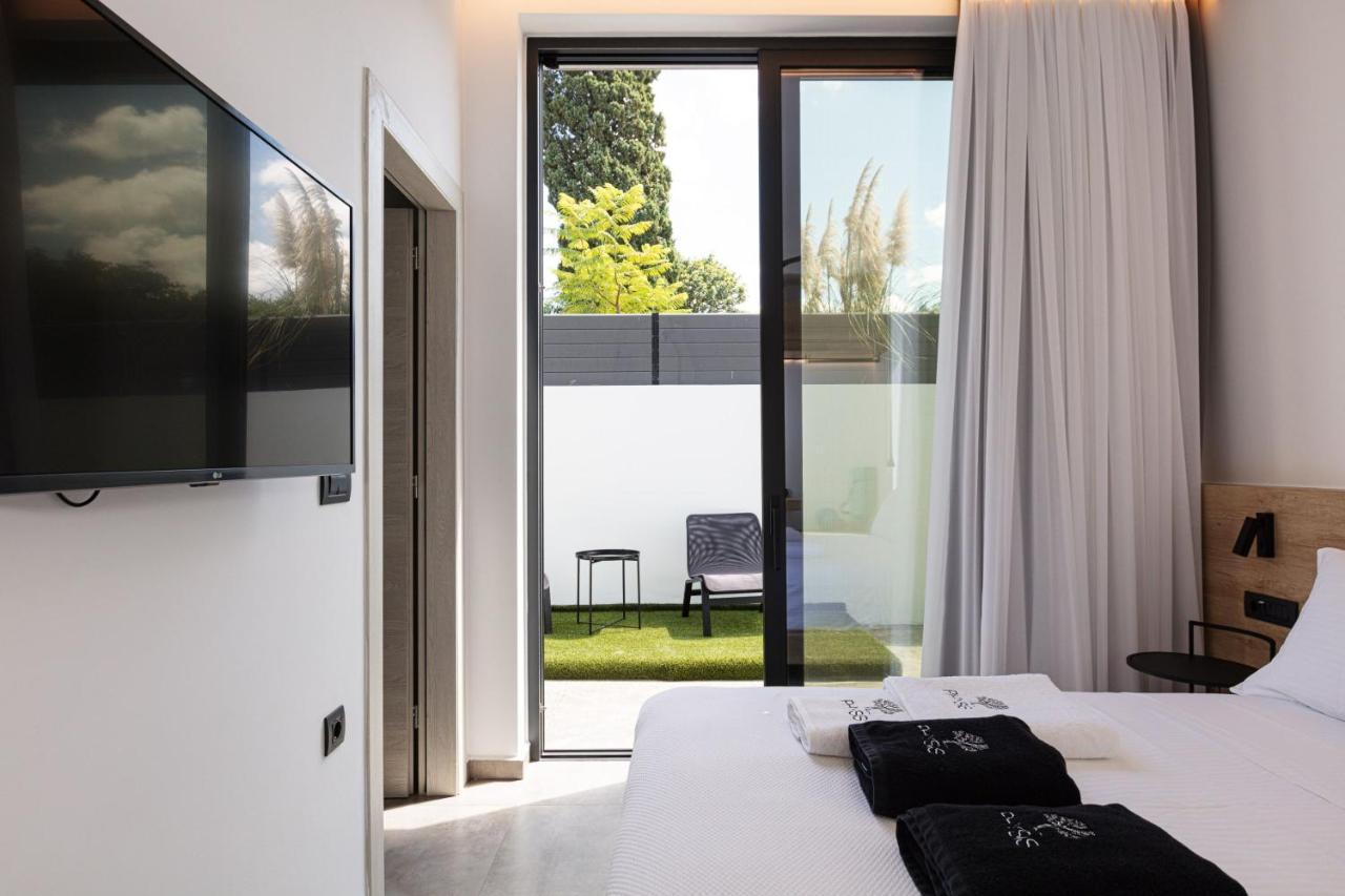 Physis - Metal & Wood Villa Pigi (Crete)