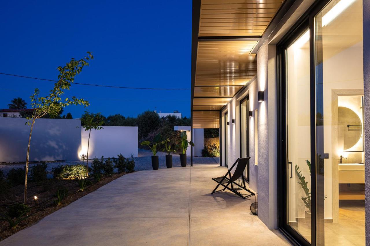 Physis - Metal & Wood Pigi (Crete)